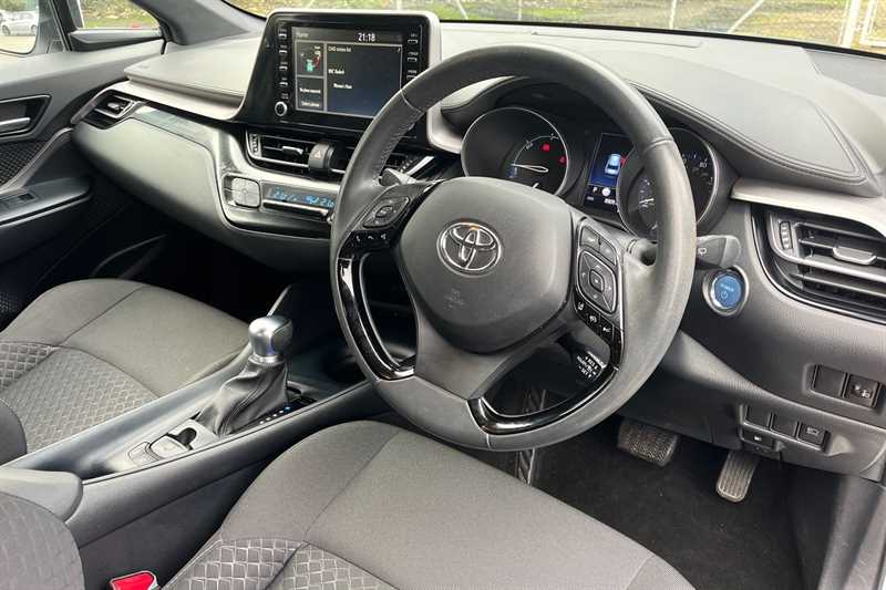 Used Toyota C-HR 2022 for sale - 77471560: Photo 10