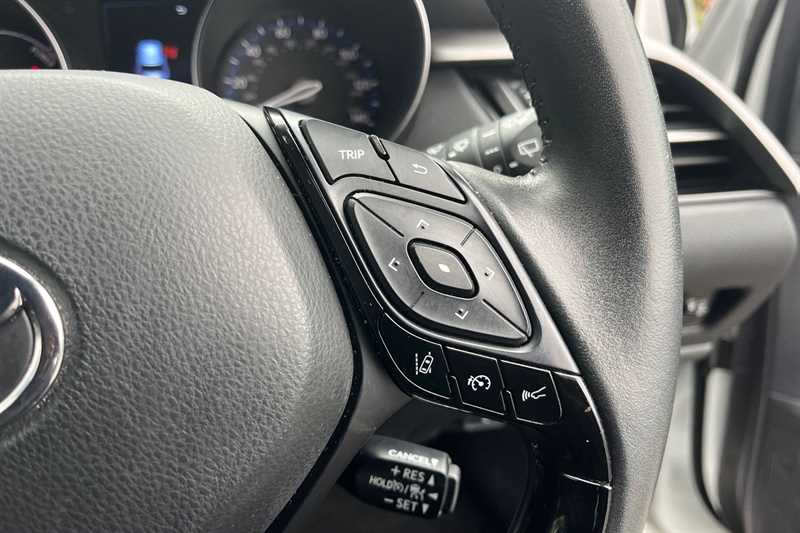 Used Toyota C-HR 2022 for sale - 77471560: Photo 27