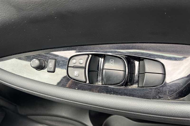 Used Nissan Leaf 2022 for sale - 77560780: Photo 16