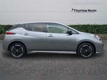 Used Nissan Leaf 2022 for sale - 77560780: Photo