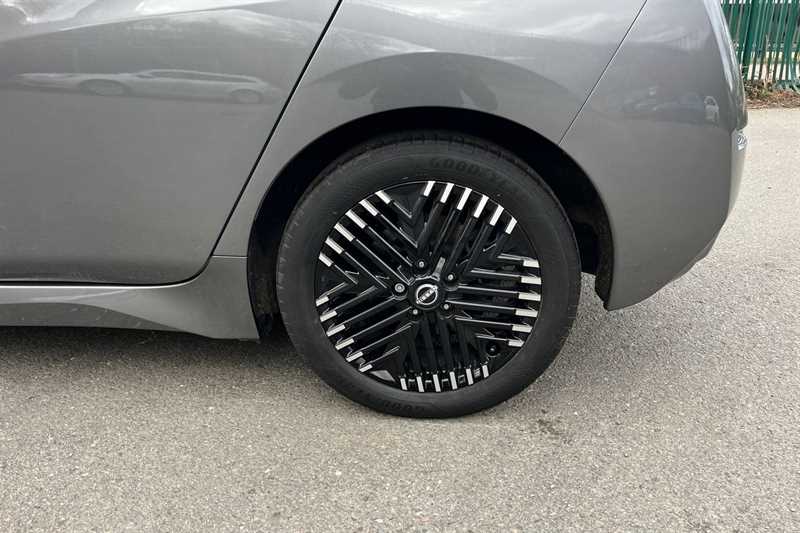 Used Nissan Leaf 2022 for sale - 77560780: Photo 9