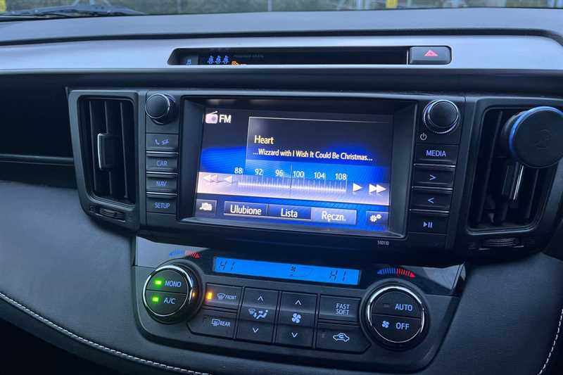 Used Toyota RAV4 2018 for sale - 77146629: Photo 17