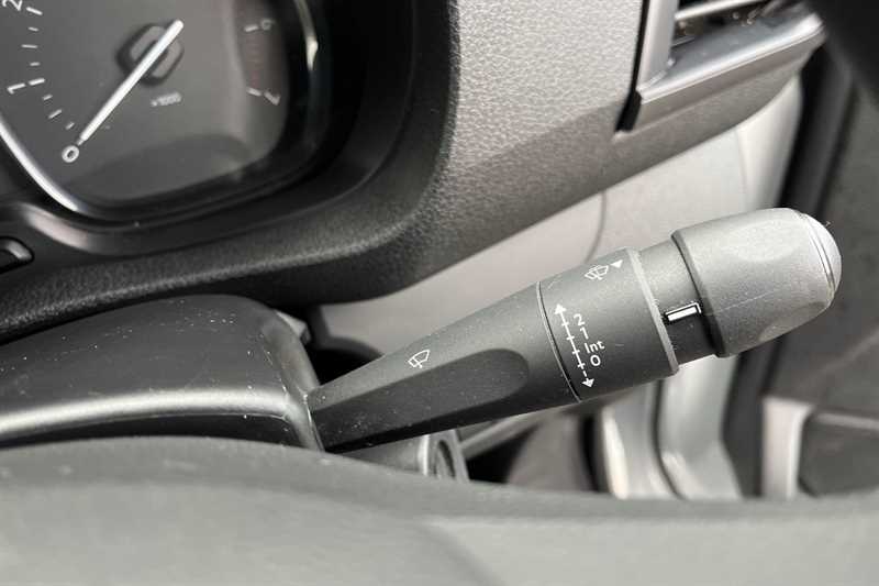 Used Vauxhall Vivaro 2023 for sale - 77471578: Photo 28