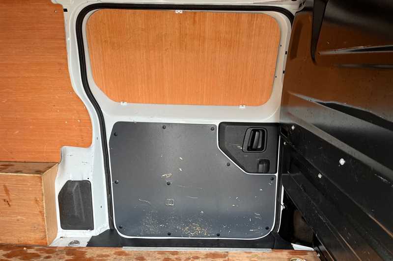 Used Vauxhall Vivaro 2023 for sale - 77471578: Photo 42