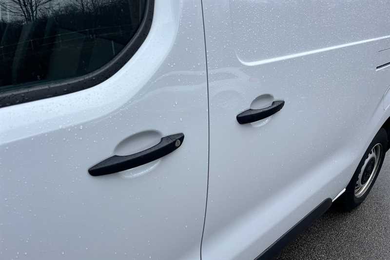 Used Vauxhall Vivaro 2023 for sale - 77471578: Photo 59