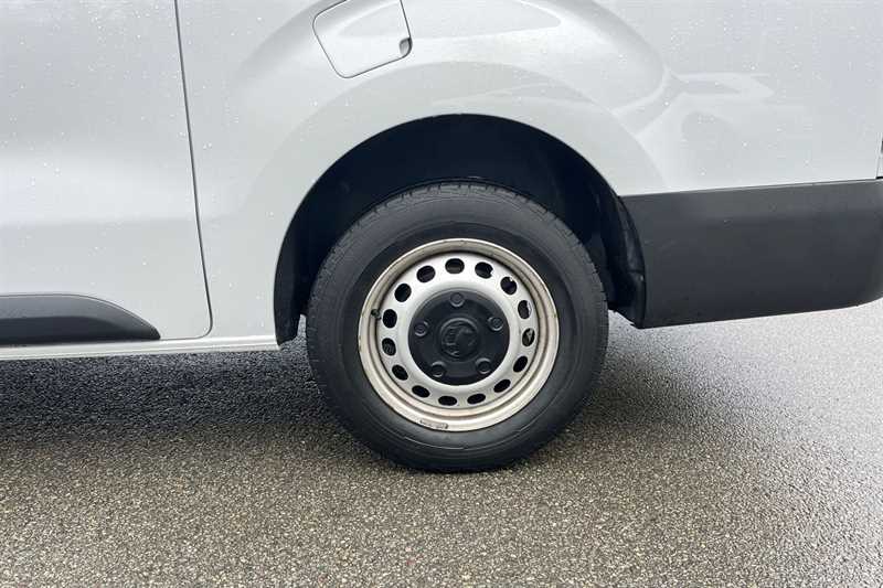 Used Vauxhall Vivaro 2023 for sale - 77471578: Photo 9