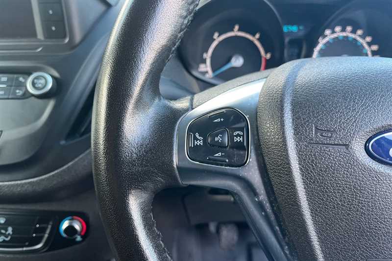 Used Ford Transit Courier 2020 for sale - 77158109: Photo 21