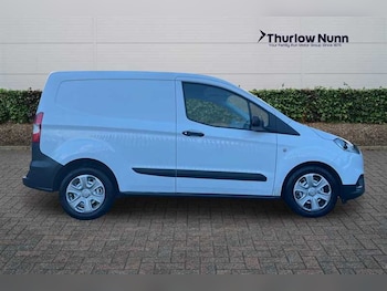 Used Ford Transit Courier 2020 for sale - 77158109: Photo