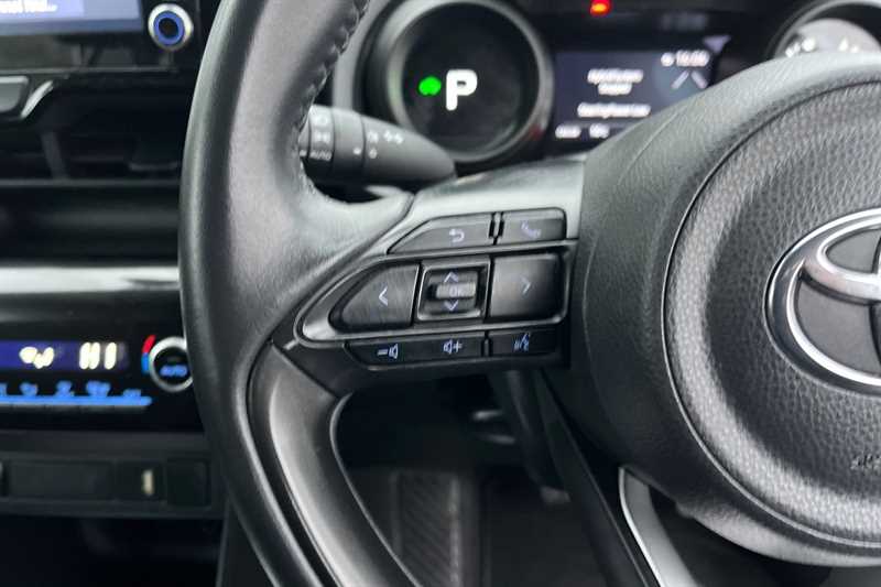 Used Toyota Yaris Cross 2024 for sale - 77146261: Photo 21