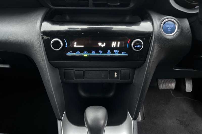 Used Toyota Yaris Cross 2024 for sale - 77146261: Photo 38