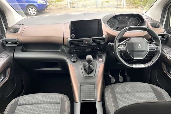 Used Peugeot Rifter 2019 for sale - 76204150: Photo 12
