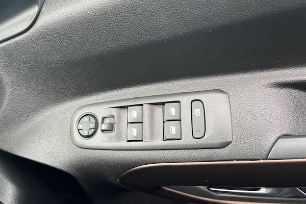 Used Peugeot Rifter 2019 for sale - 76204150: Photo 16