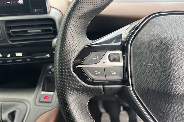 Used Peugeot Rifter 2019 for sale - 76204150: Photo 21