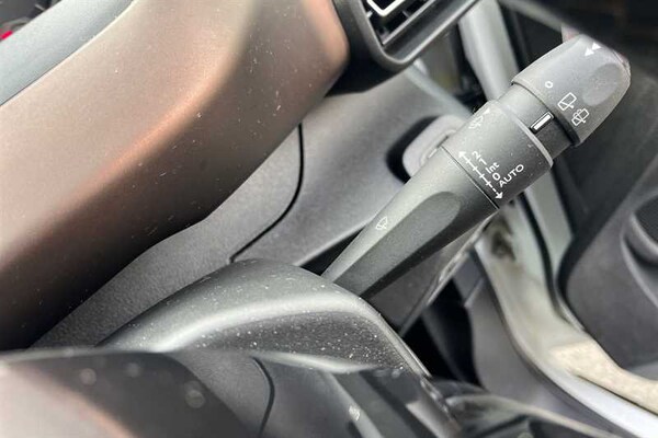 Used Peugeot Rifter 2019 for sale - 76204150: Photo 28