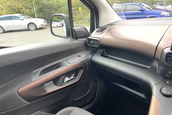 Used Peugeot Rifter 2019 for sale - 76204150: Photo 40