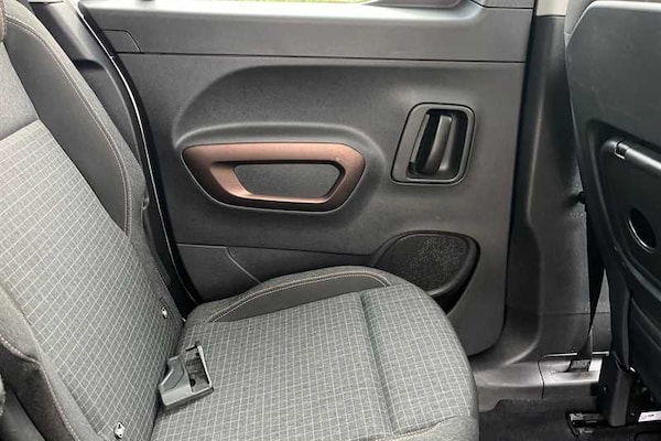 Used Peugeot Rifter 2019 for sale - 76204150: Photo 42