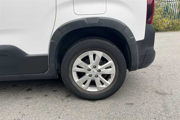 Used Peugeot Rifter 2019 for sale - 76204150: Photo 9