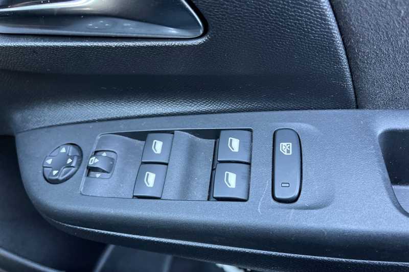 Used Vauxhall Corsa 2022 for sale - 77472077: Photo 16