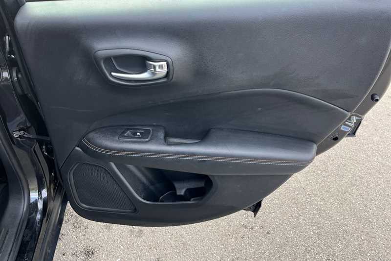 Used Jeep Compass 2020 for sale - 77146817: Photo 42