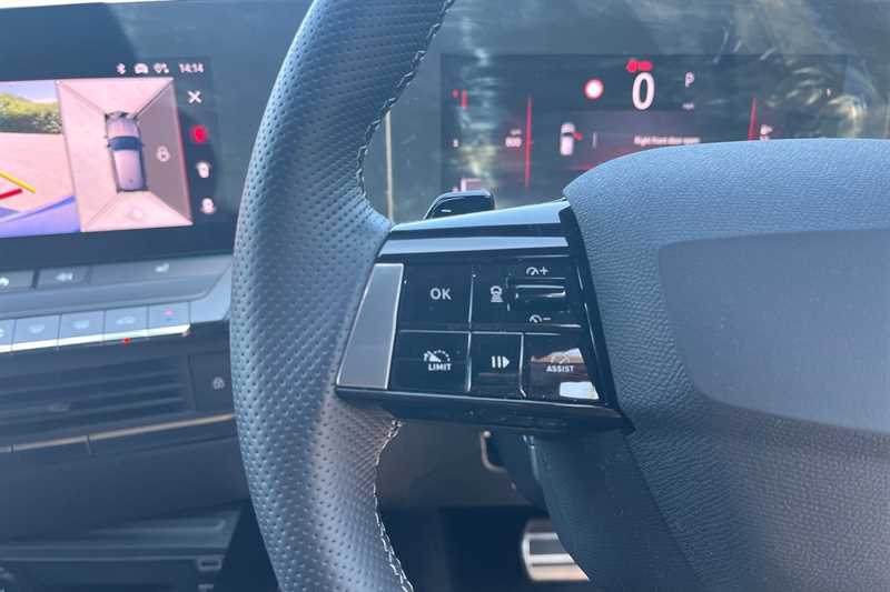 Used Vauxhall Astra 2025 for sale - 76168971: Photo 21