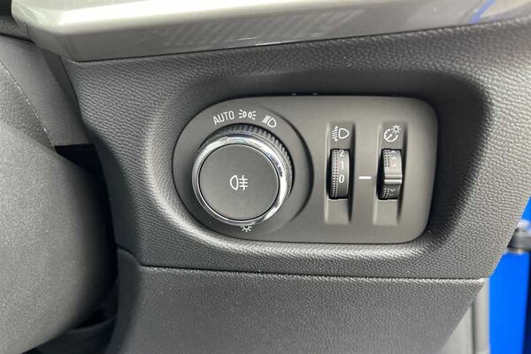 Used Vauxhall Mokka Electric 2024 for sale - 75404572: Photo 30