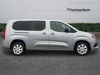 Used Vauxhall Combo Life 2022 for sale - 77513850: Photo