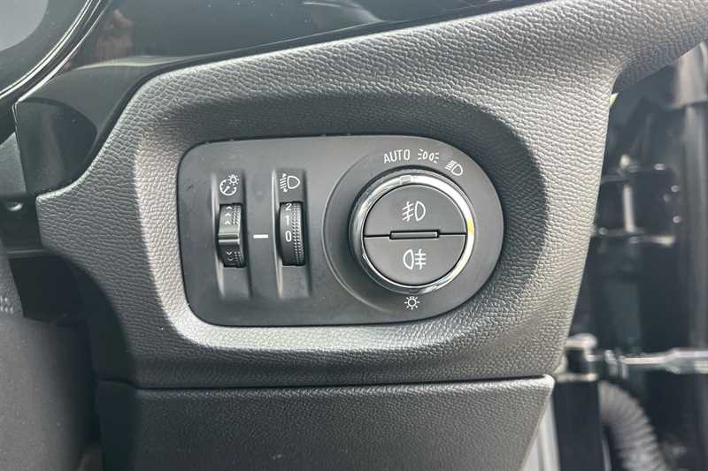 Used Vauxhall Corsa 2022 for sale - 76096120: Photo 30