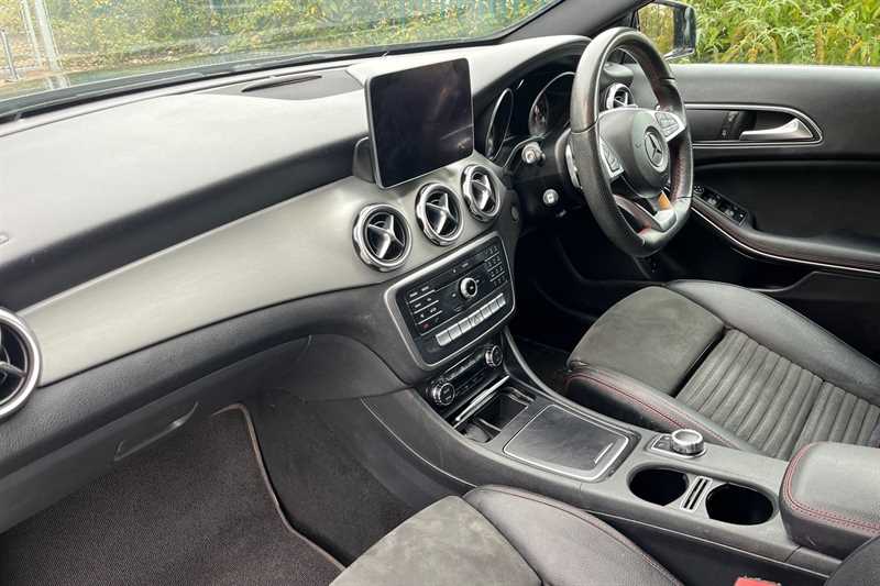 Used Mercedes-Benz GLA 2019 for sale - 76169035: Photo 13