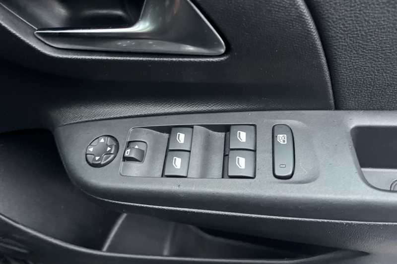 Used Vauxhall Corsa 2023 for sale - 77512916: Photo 16