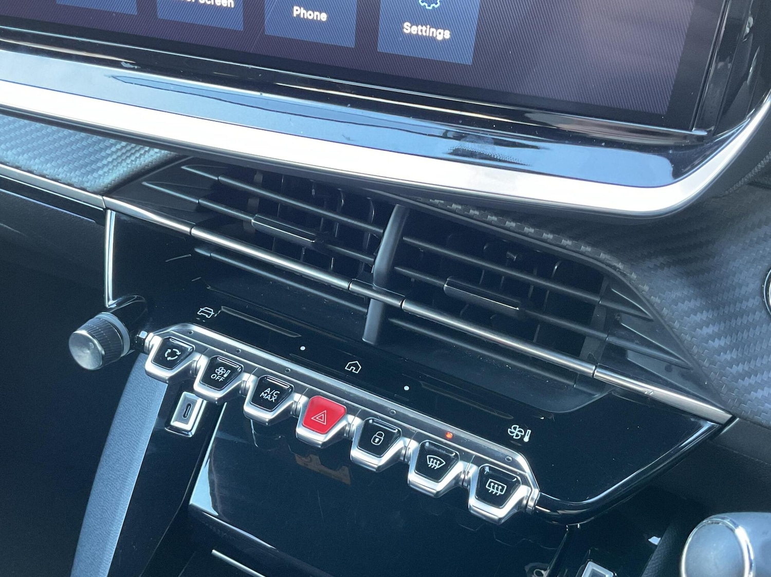 Used Peugeot 2008 2024 for sale - 76677464: Photo 25