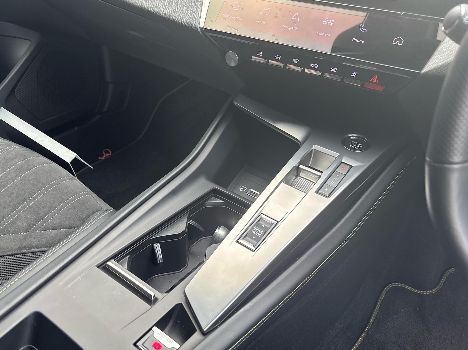 Used Peugeot 308 2024 for sale - 76677096: Photo 17