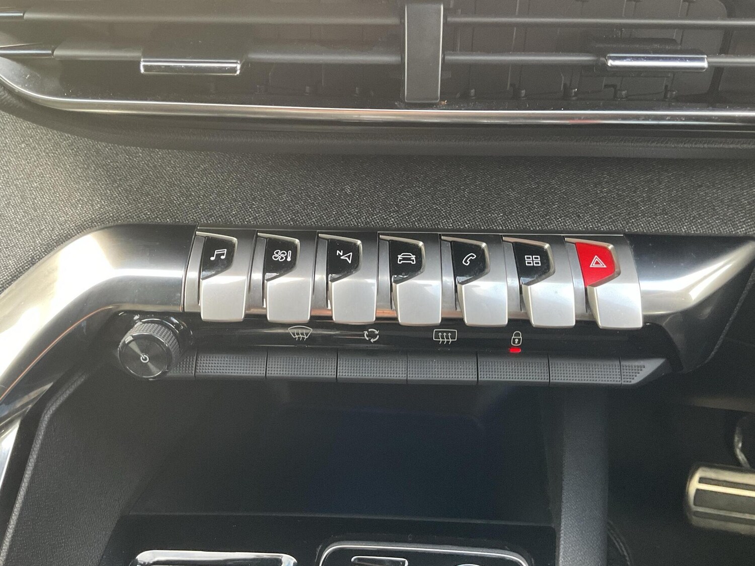 Used Peugeot 3008 2024 for sale - 77653621: Photo 16