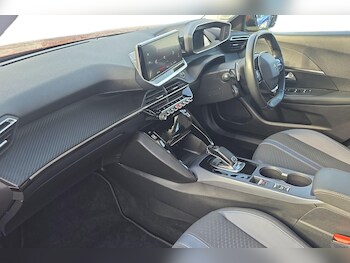 Used Peugeot 2008 2020 for sale - 78411461: Photo