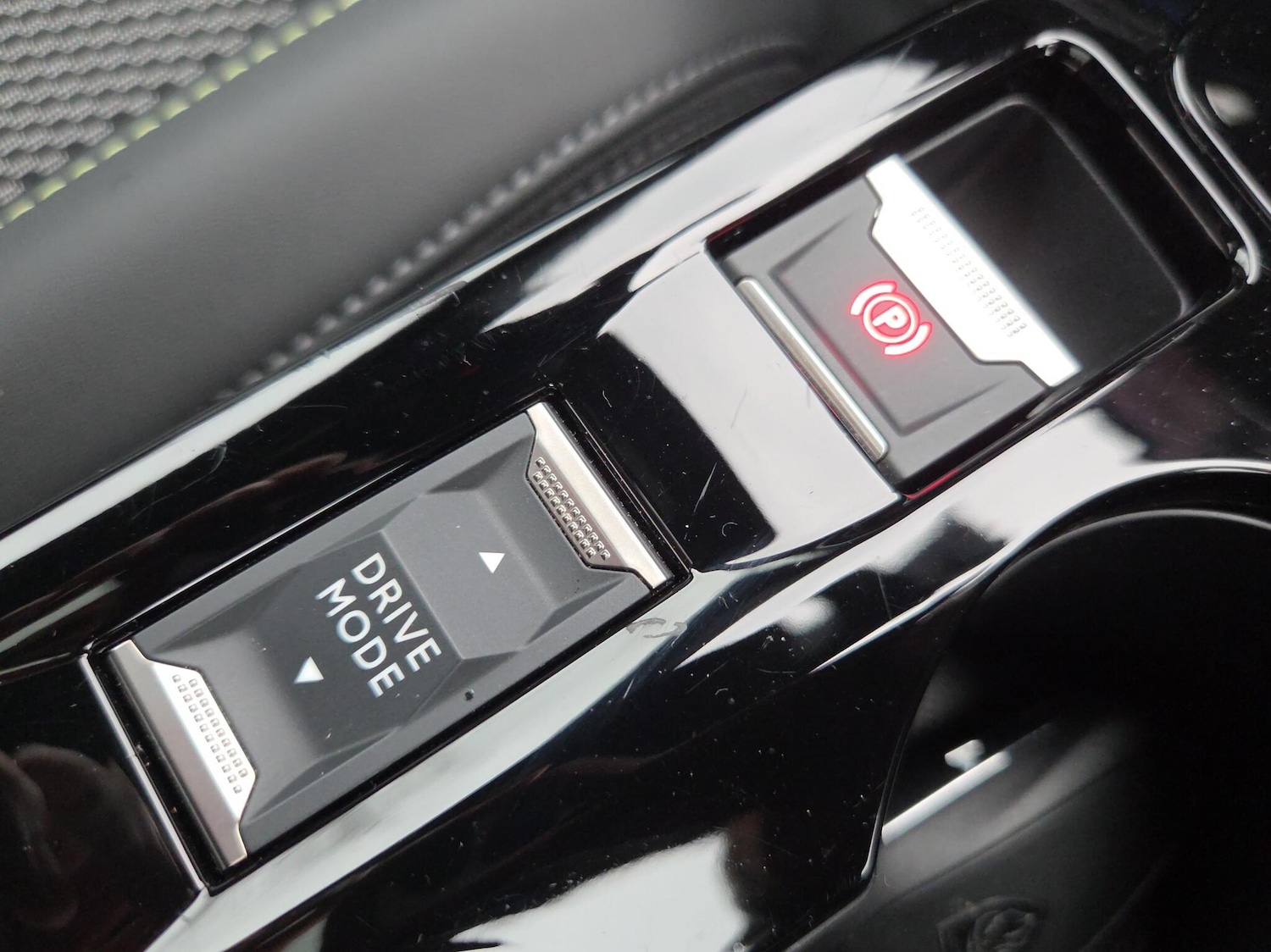 Used Peugeot 2008 2024 for sale - 76678149: Photo 16