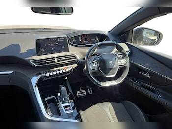 Used Peugeot 3008 2017 for sale - 78364573: Photo