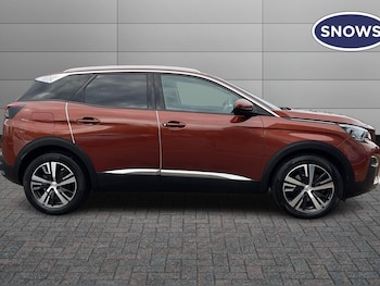 Used Peugeot 3008 2020 for sale - 76680997: Photo