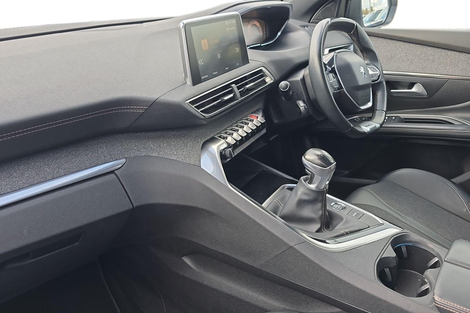 Used Peugeot 5008 2020 for sale - 77653624: Photo 2