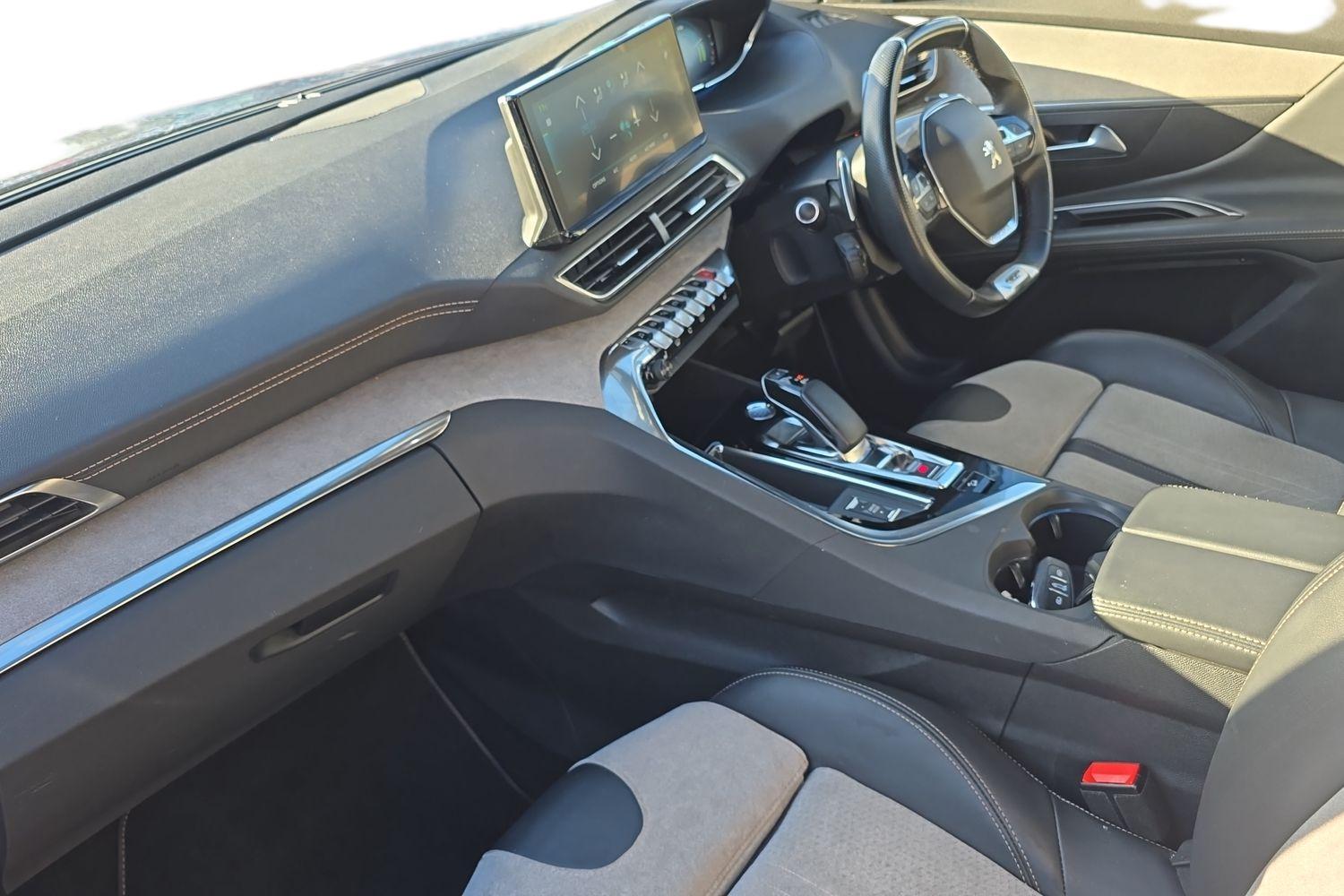 Used Peugeot 3008 2021 for sale - 77653629: Photo 2