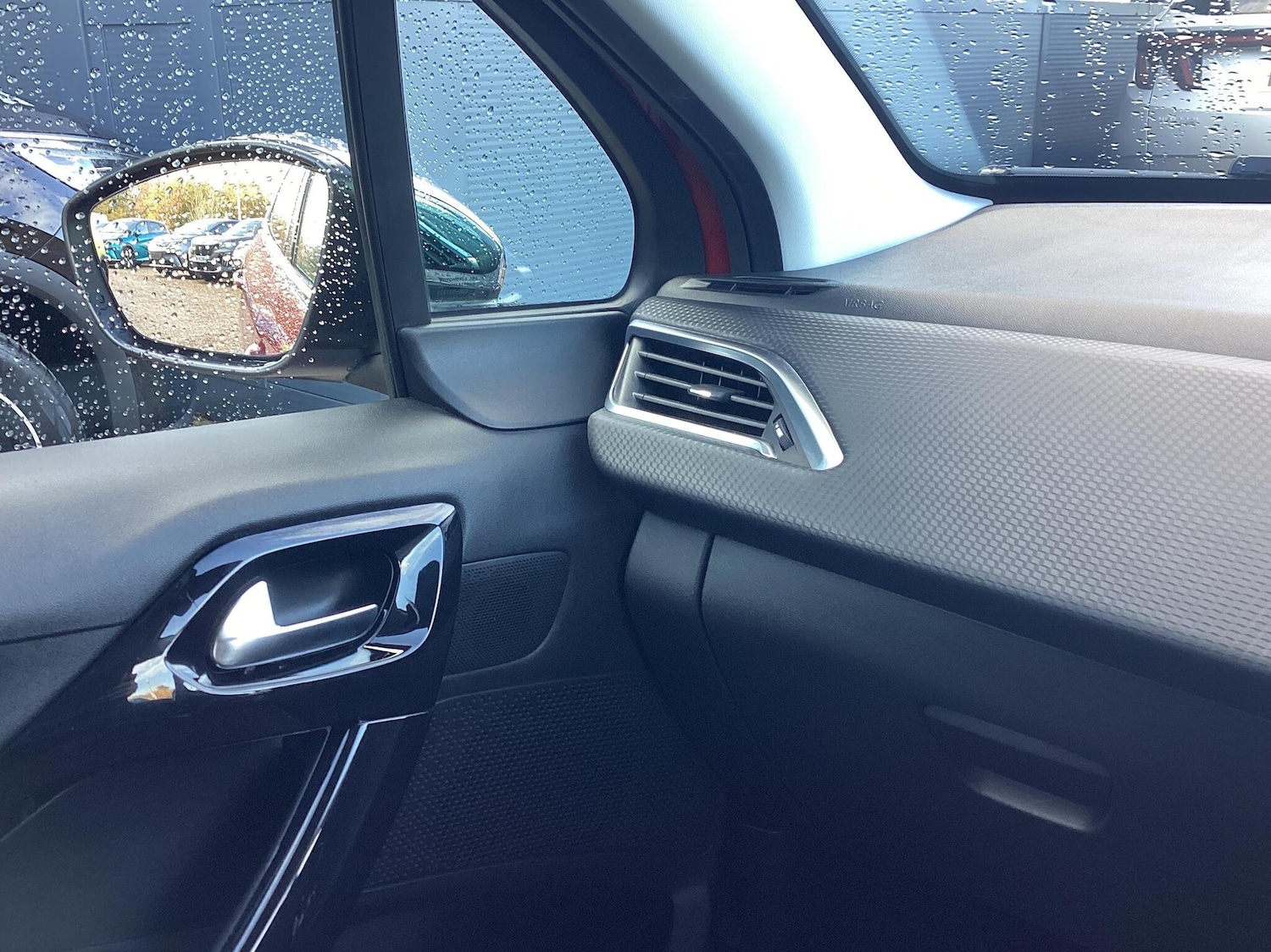 Used Peugeot 208 2019 for sale - 76673765: Photo 21