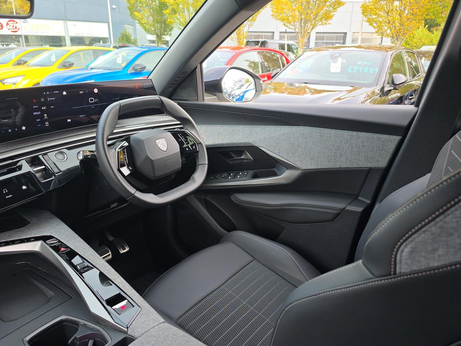 Used Peugeot 5008 2024 for sale - 76677809: Photo 5