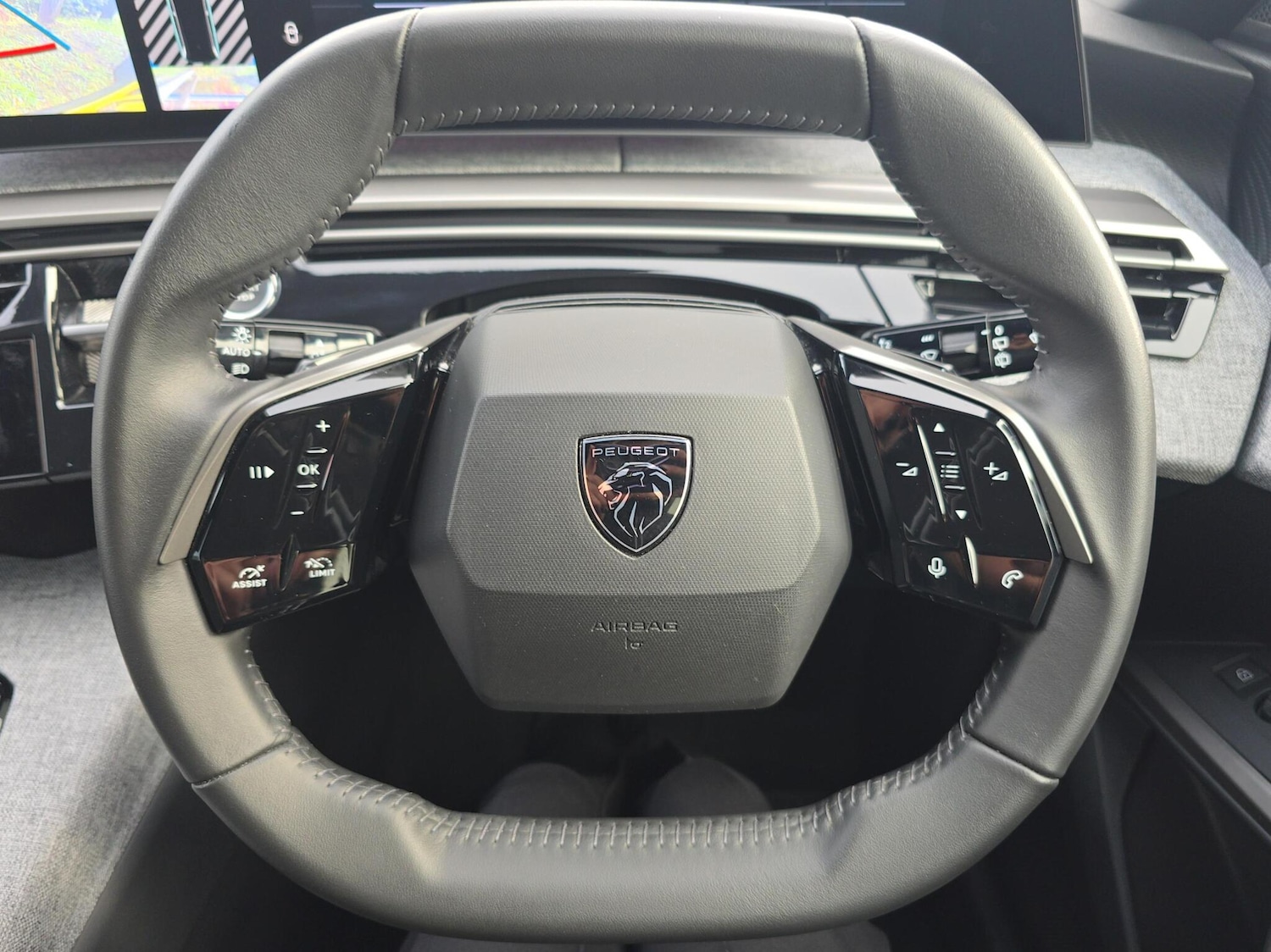 Used Peugeot 5008 2024 for sale - 76677809: Photo 8