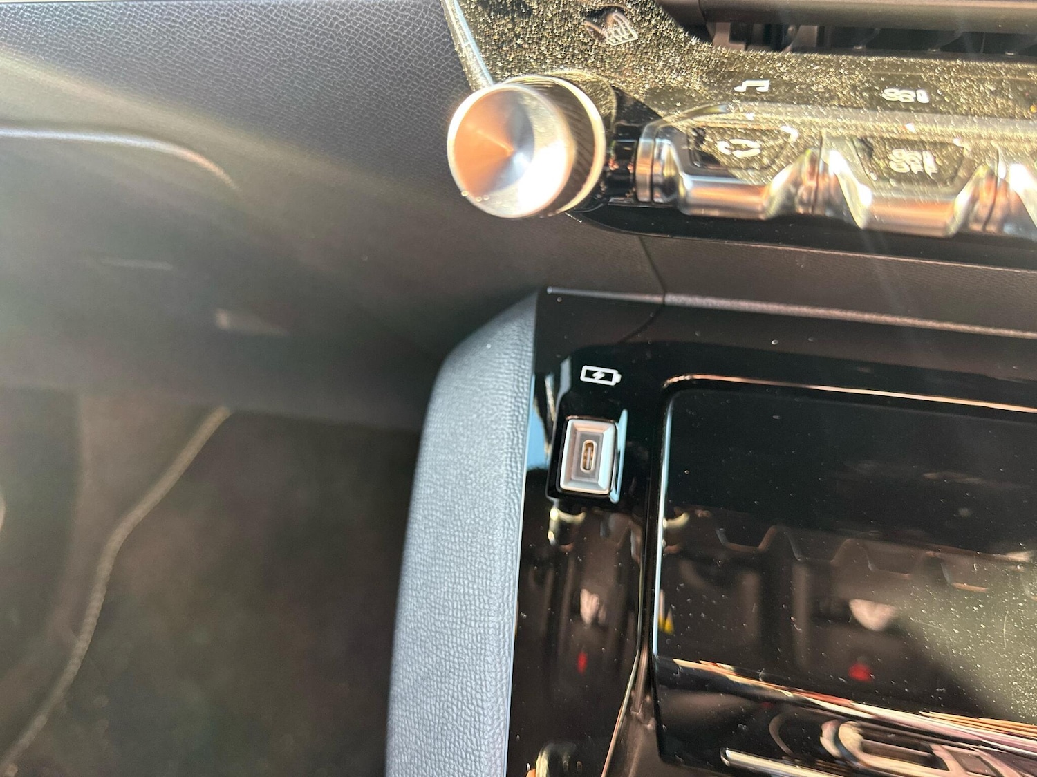 Used Peugeot 2008 2023 for sale - 76933530: Photo 21