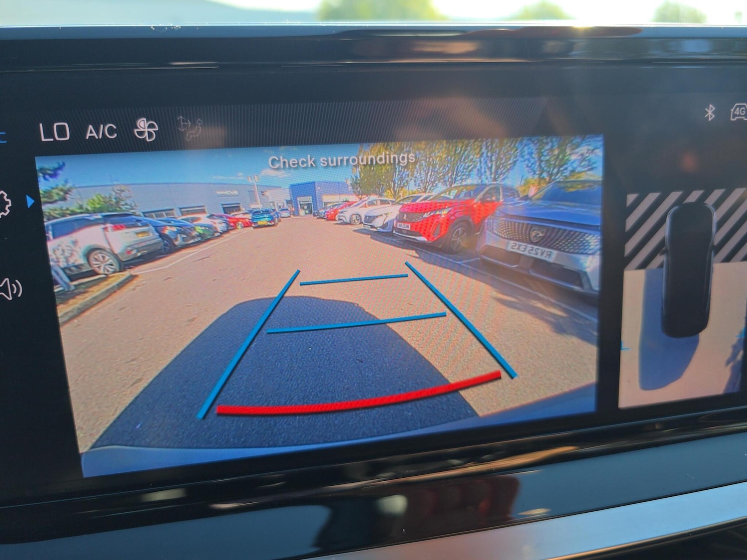 Used Peugeot 2008 2023 for sale - 76676385: Photo 12