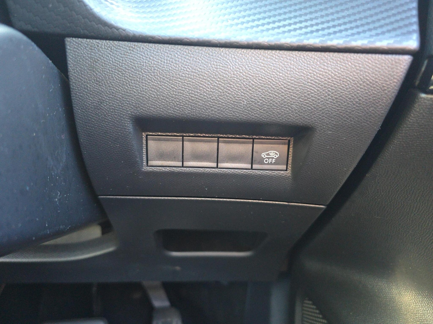 Used Peugeot 2008 2023 for sale - 76676385: Photo 24