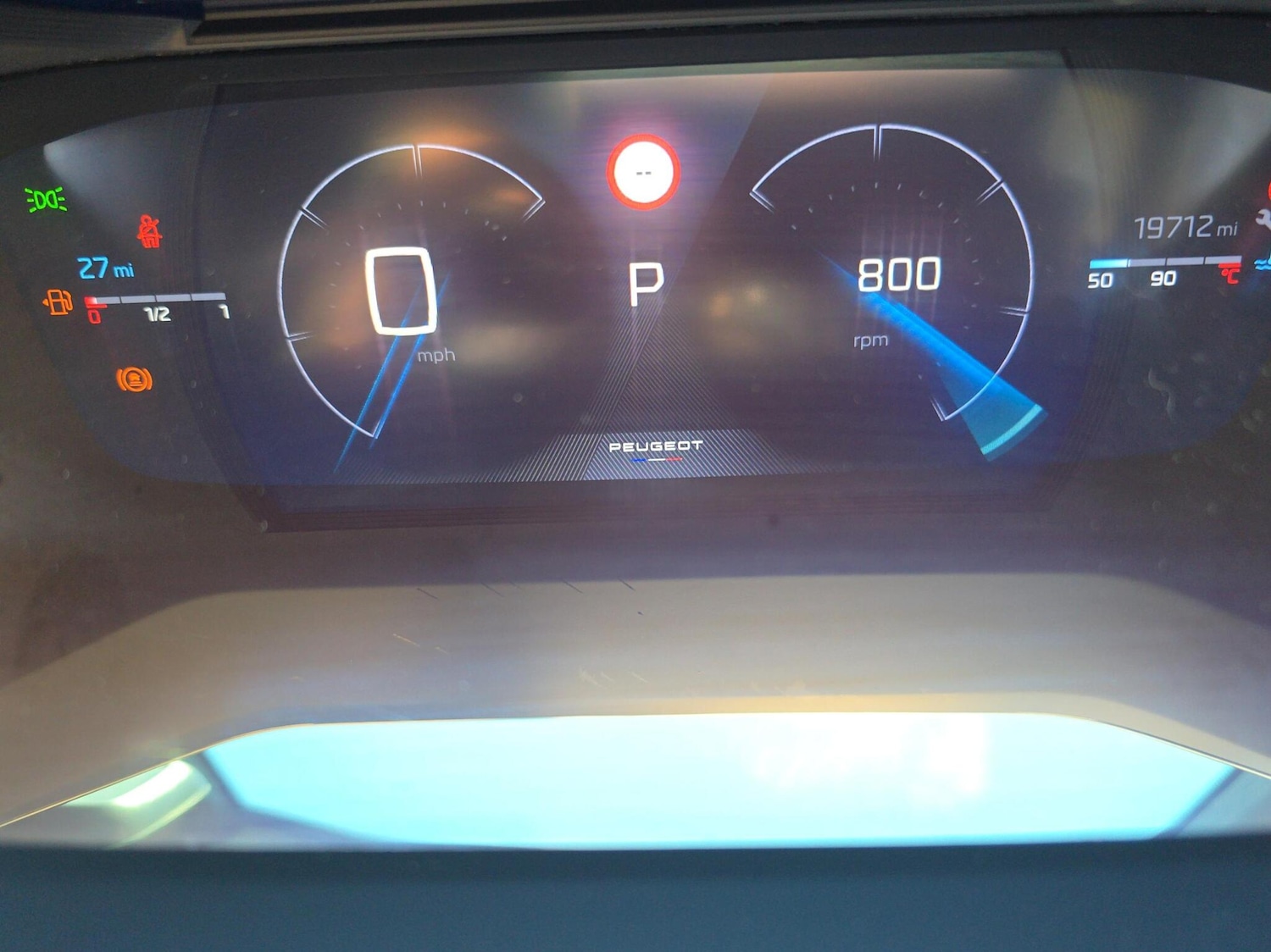 Used Peugeot 2008 2023 for sale - 76676385: Photo 8