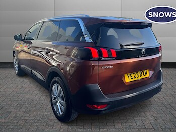 Used Peugeot 5008 2023 for sale - 76676463: Photo