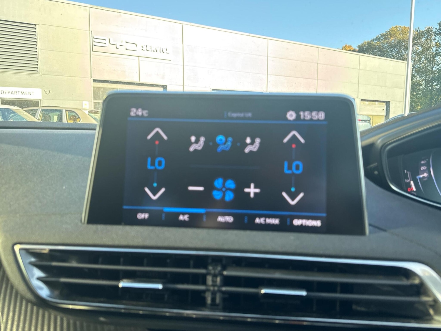 Used Peugeot 5008 2023 for sale - 76676463: Photo 9