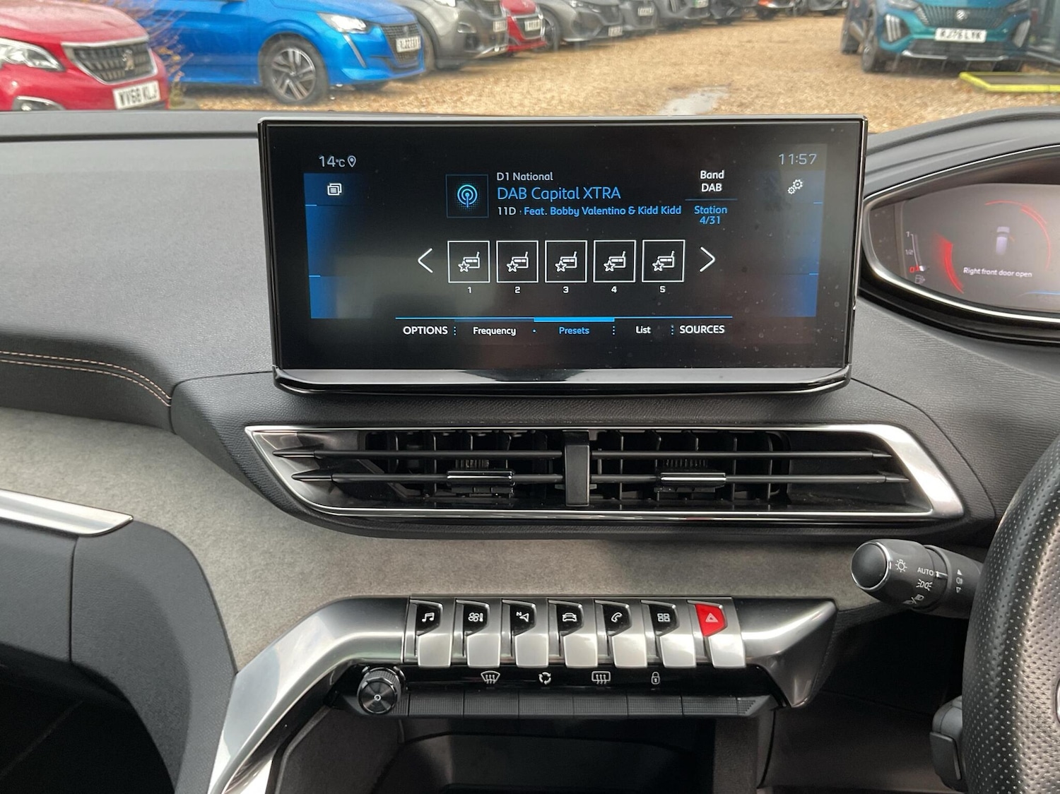 Used Peugeot 3008 2022 for sale - 76674537: Photo 23