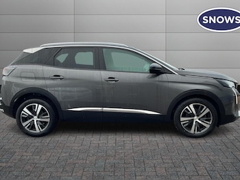 Used Peugeot 3008 2023 for sale - 76676896: Photo