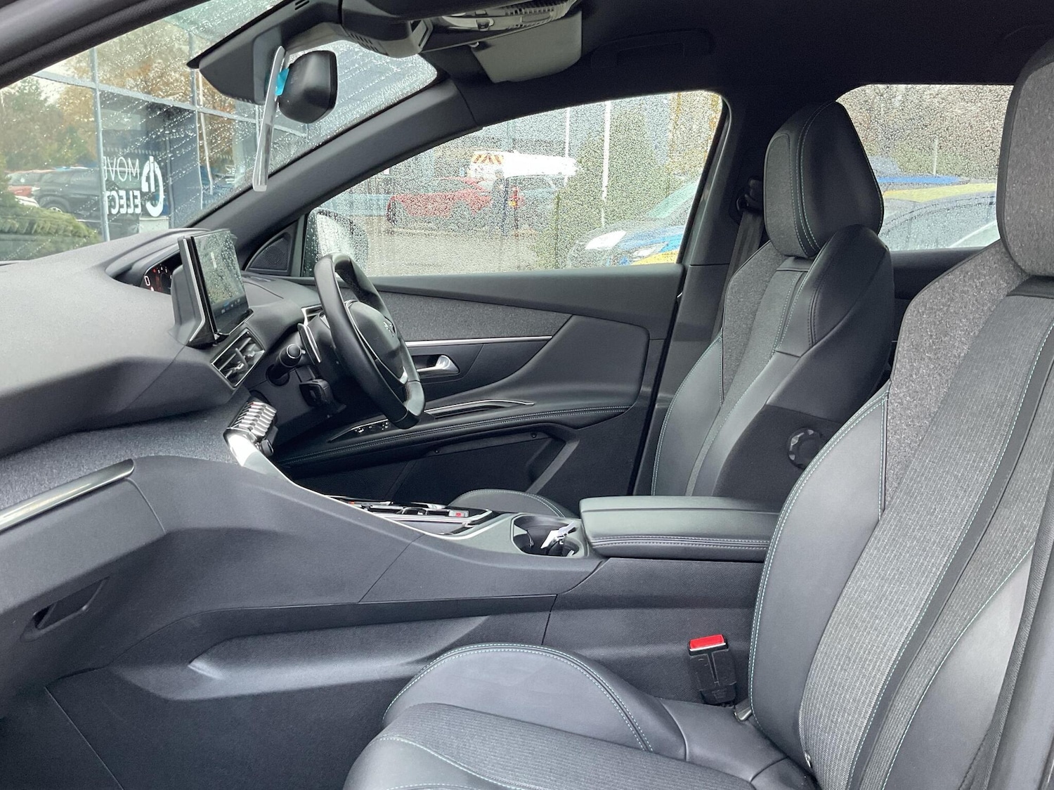 Used Peugeot 3008 2023 for sale - 76676896: Photo 9